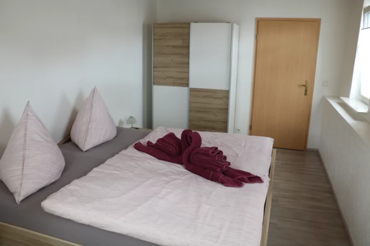 Doppelzimmer mit Schrank