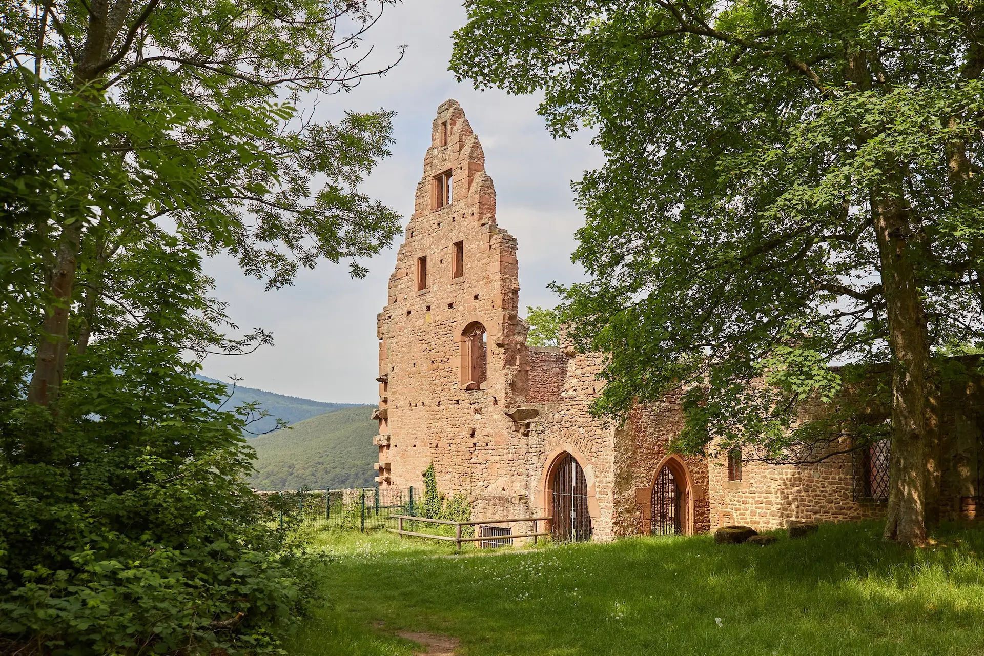 Die historische Klosterruine in Limburg