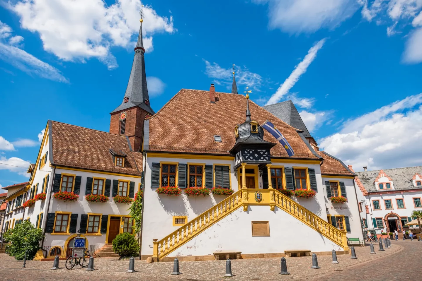 Rathaus Deidesheim in der Pfalz an der Weinstraße